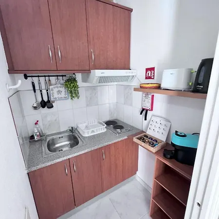 Апартаменти Near The Ocean Rua 5 De Outubro Албуфейра