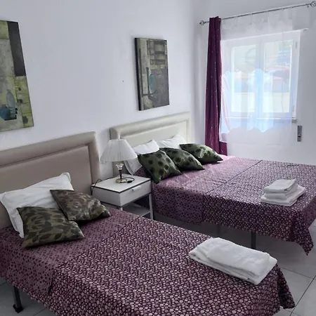 Апартаменти Near The Ocean Rua 5 De Outubro *
