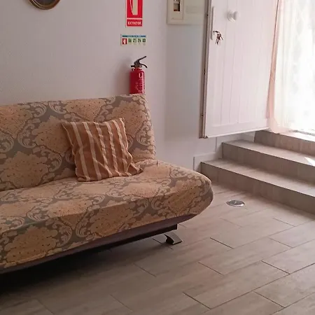 Апартаменти Near The Ocean Rua 5 De Outubro Албуфейра