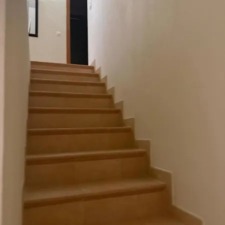 Апартаменти Near The Ocean Rua 5 De Outubro Албуфейра