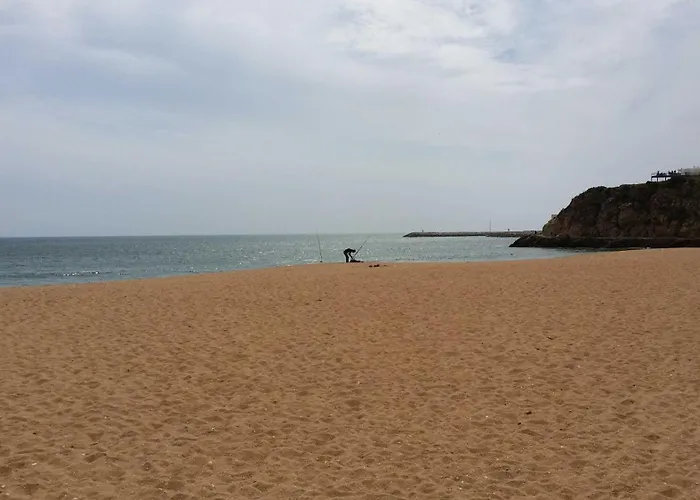 公寓 Near The Ocean Rua 5 De Outubro 阿尔布费拉