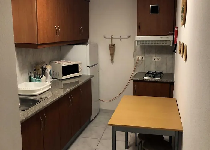 Near The Ocean Rua 5 De Outubro * 阿尔布费拉