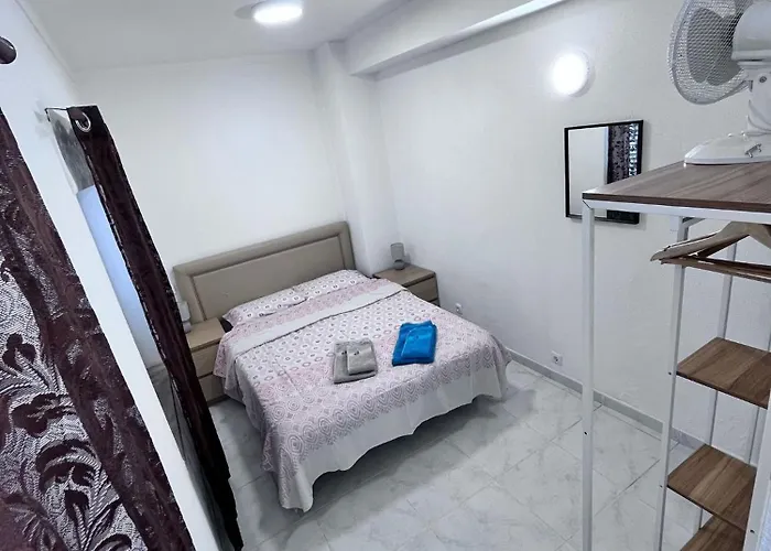 Near The Ocean Rua 5 De Outubro