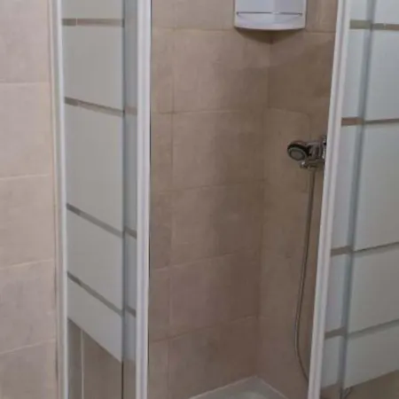 Near The Ocean Rua 5 De Outubro *