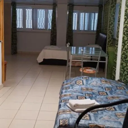 Near The Ocean Rua 5 De Outubro Albufeira